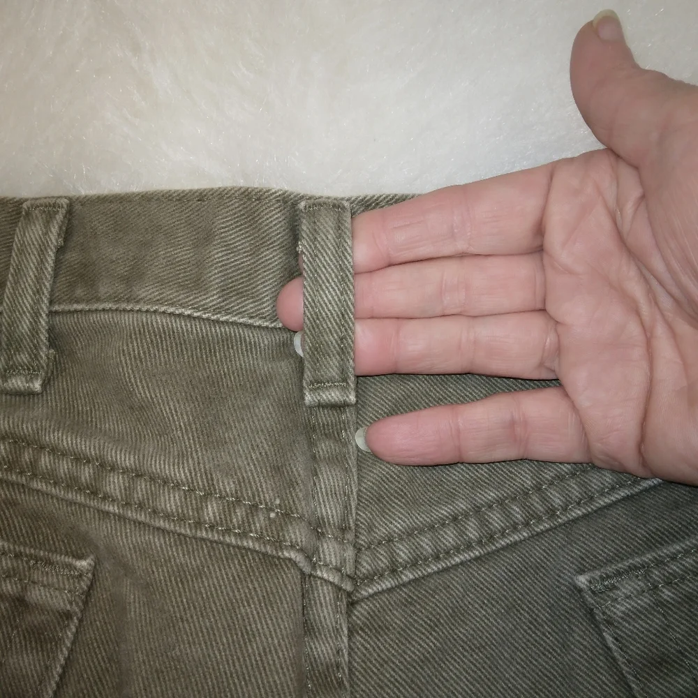 JEANS Wrangler Made in USA 7 belt carrier jeans, size 36 x 34